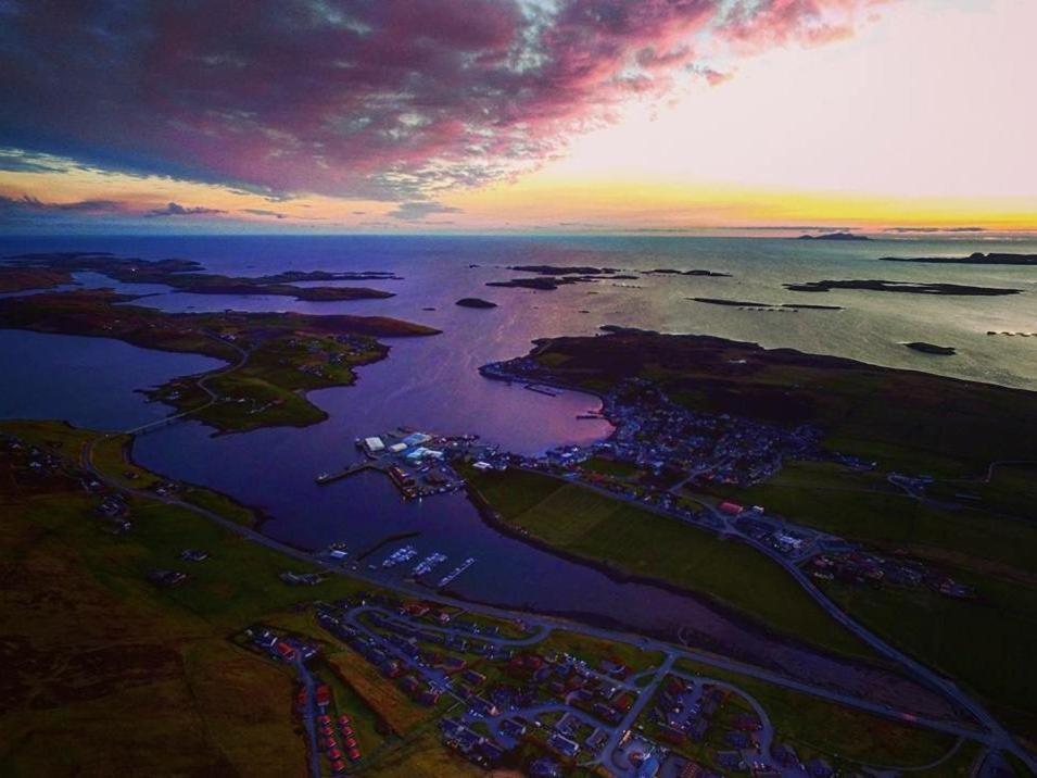 Easterhoull Chalets Scalloway Экстерьер фото