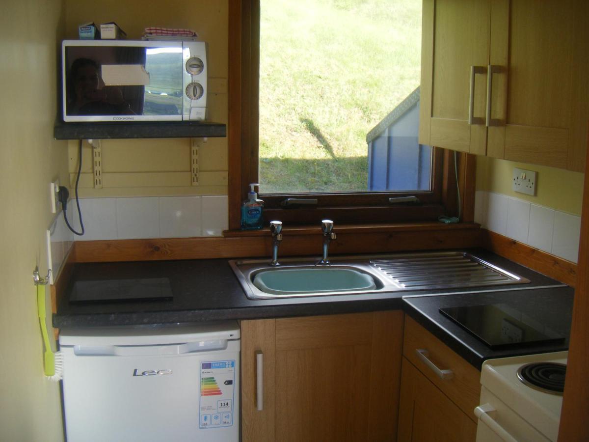 Easterhoull Chalets Scalloway Экстерьер фото