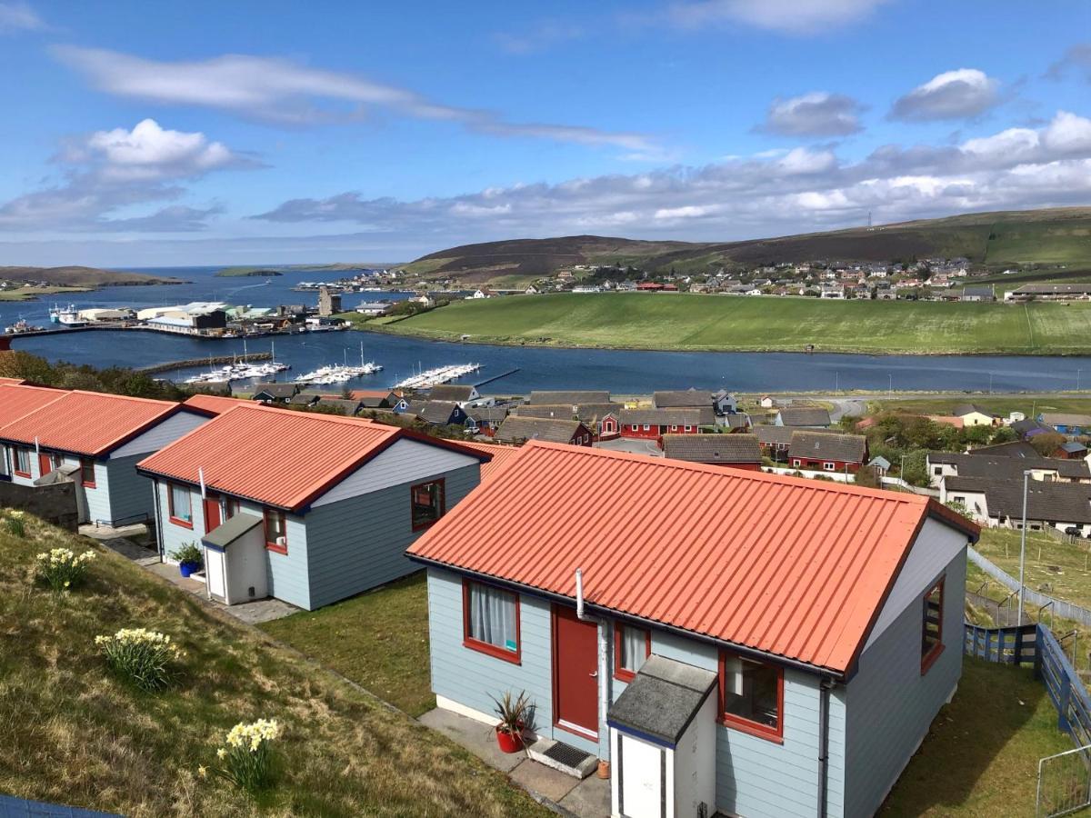 Easterhoull Chalets Scalloway Номер фото