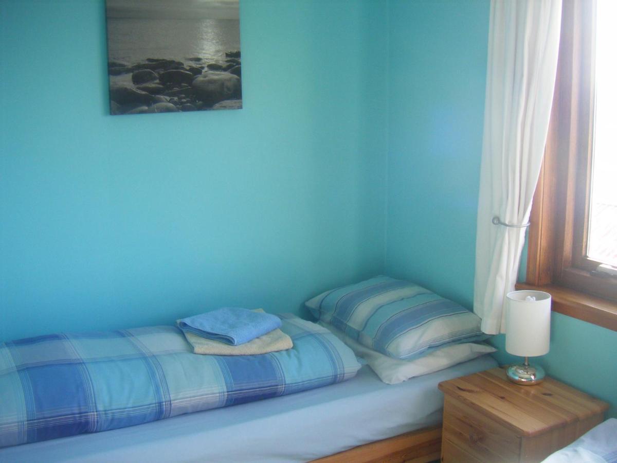 Easterhoull Chalets Scalloway Экстерьер фото