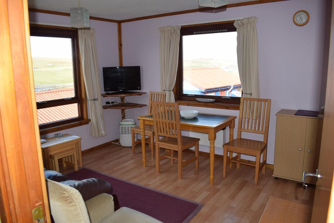 Easterhoull Chalets Scalloway Экстерьер фото