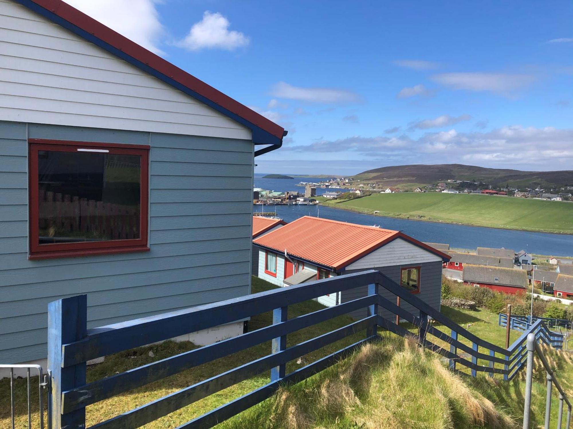 Easterhoull Chalets Scalloway Номер фото